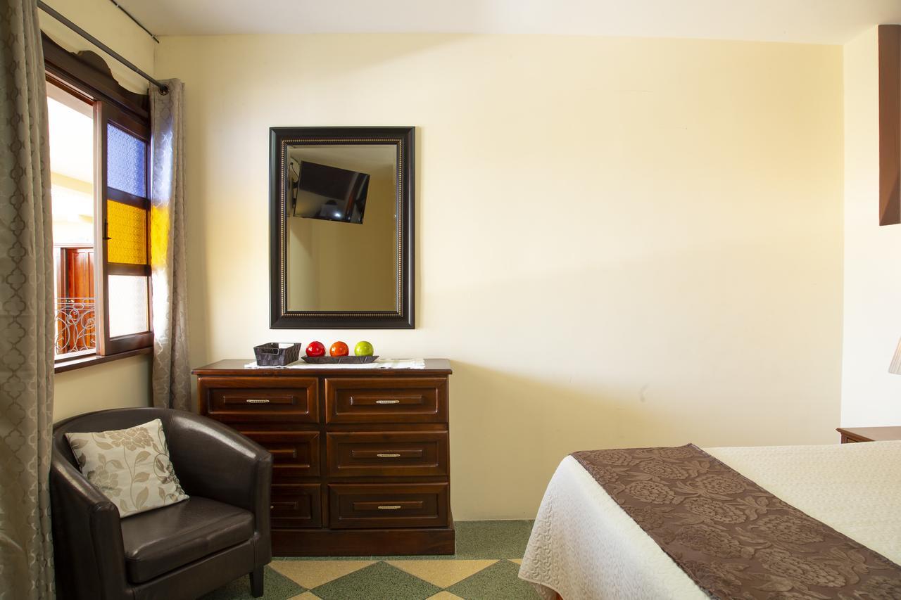 Hotel Casa Salome Guatemala City Luaran gambar