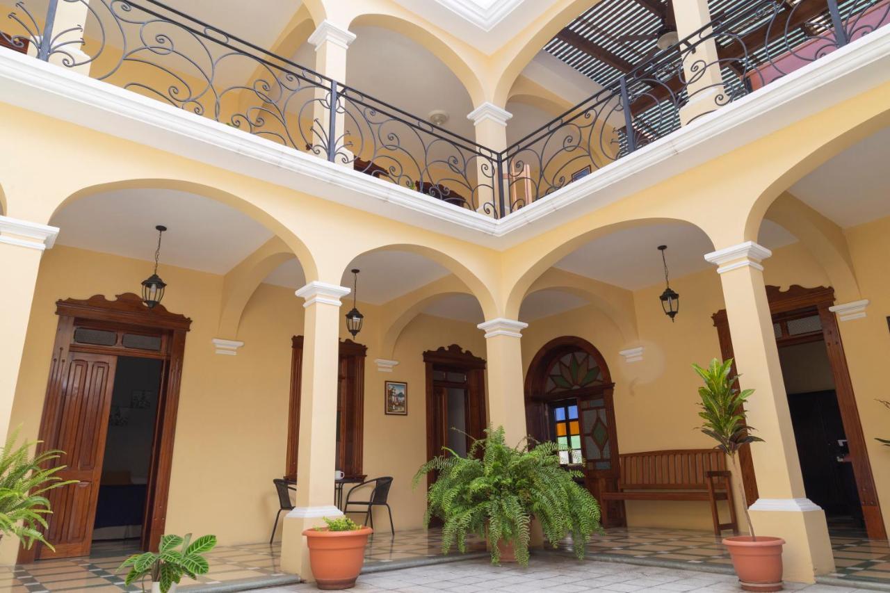 Hotel Casa Salome Guatemala City Luaran gambar